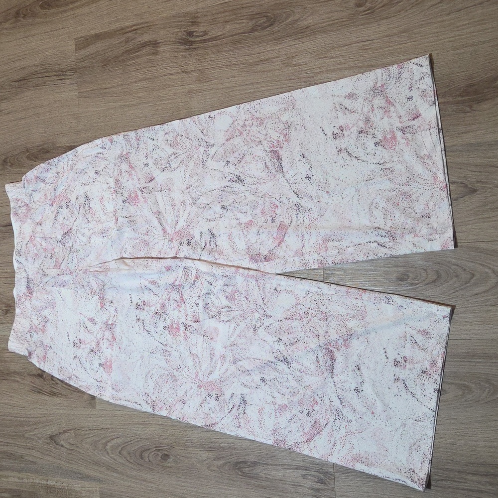 Lululemon Swift Mid-Rise Wide-Leg Pant *Gossamer Floral Vita Pink Multi Size 12